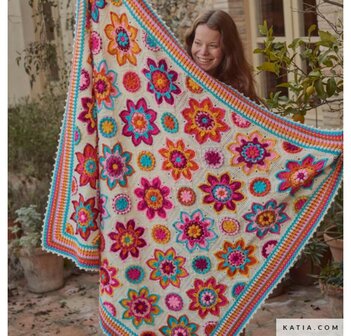 Flowers Forever CAL Kit UNICO: Gehaakte Bloemdeken